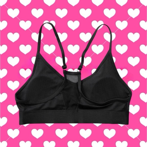 PINK Victoria's Secret Black
Floral Sports Bra - Large 12-14 - Picture 4 of 6